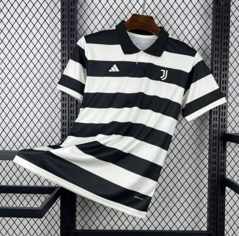 Camisa Juventus Fourth 26.27 - Torcedor